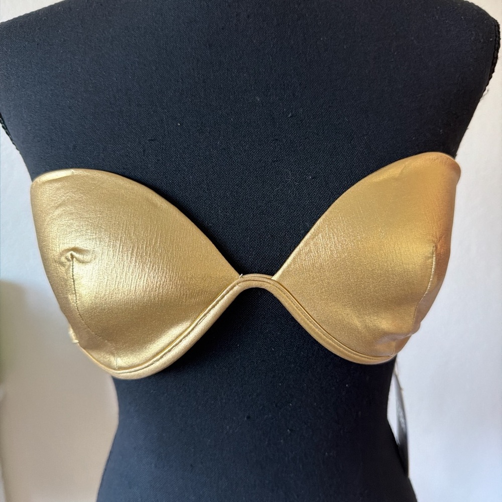 NWT SOLID & STRIPED THE PIA BIKINI TOP SIZE LARGE